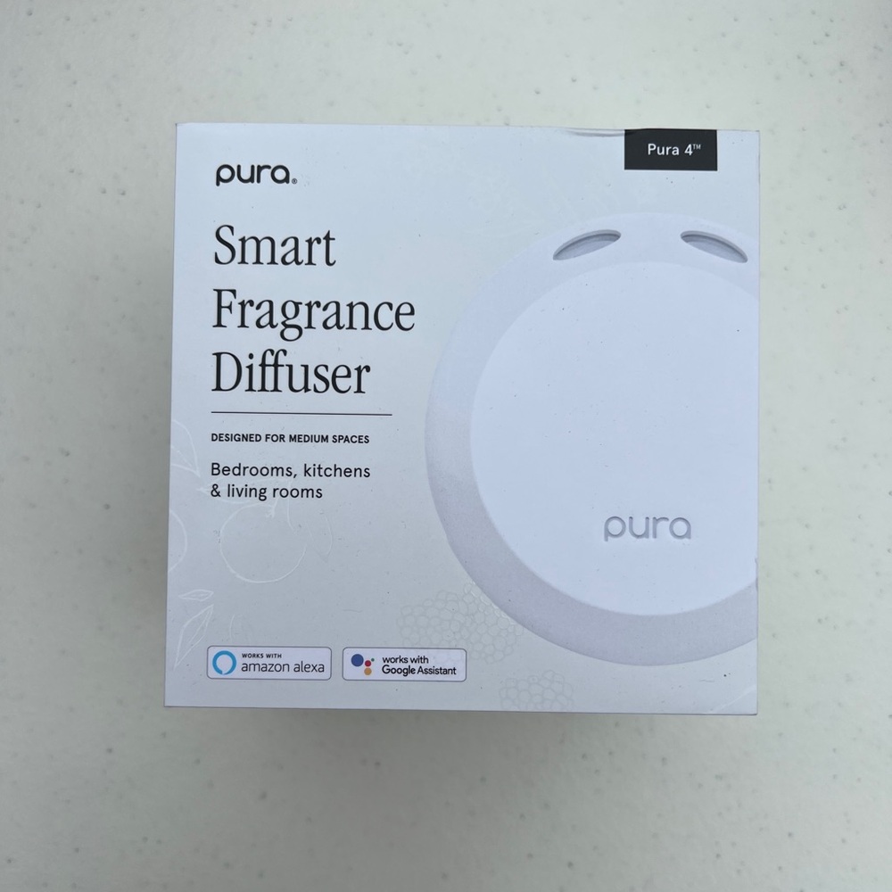 Pura Smart Home Fragrance diffuser
